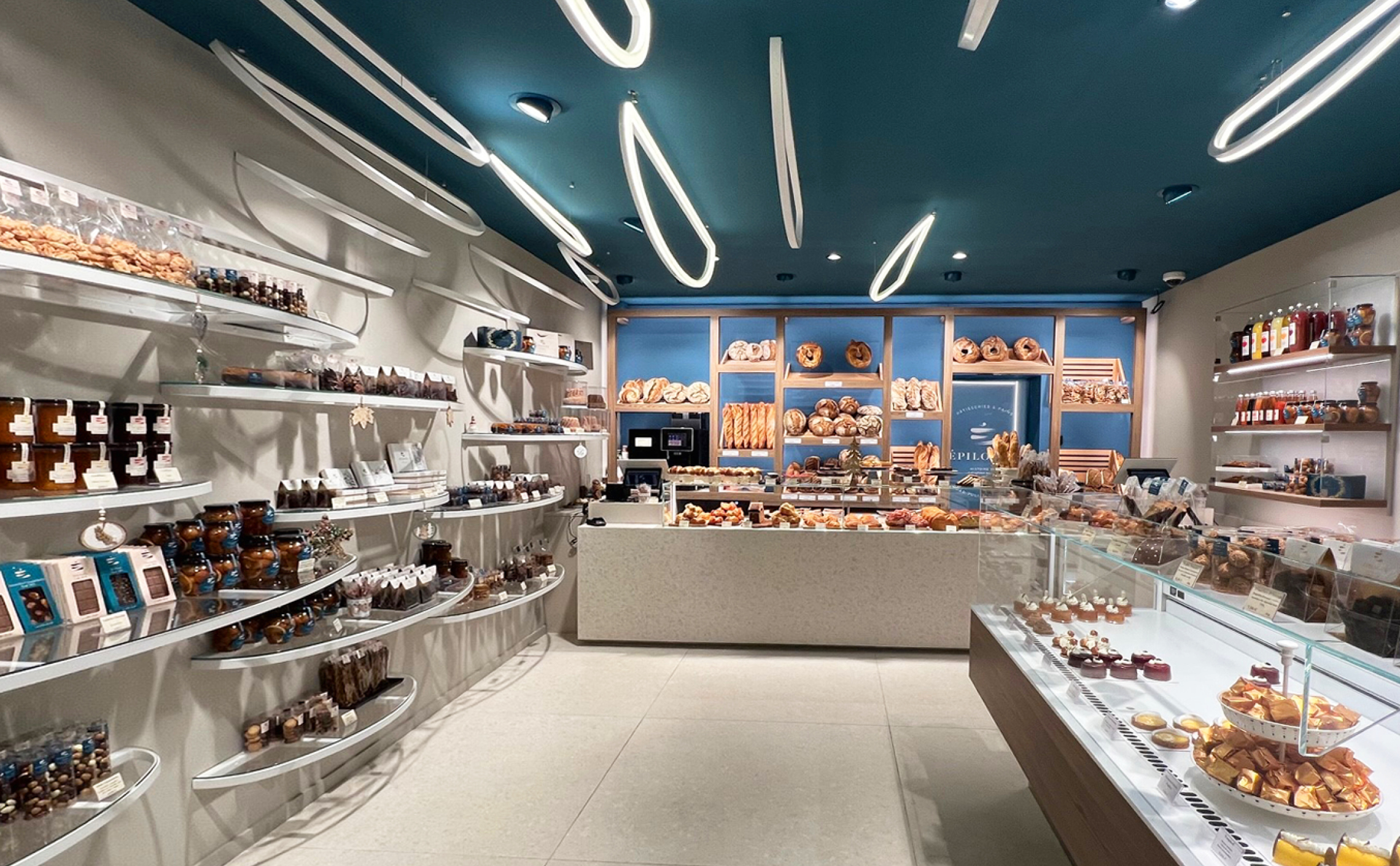 25_pastisserie_epilogue_ pastry_branding_boutique_design